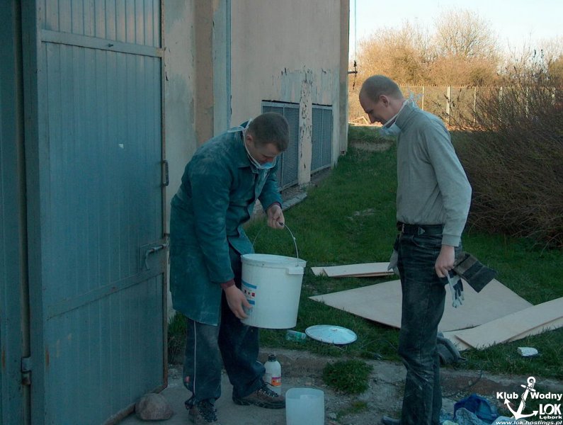 UKS REMONTUJE OMEGI 2004